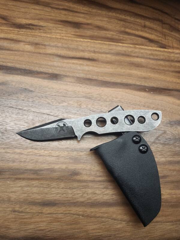 Bare Kodiak EDC